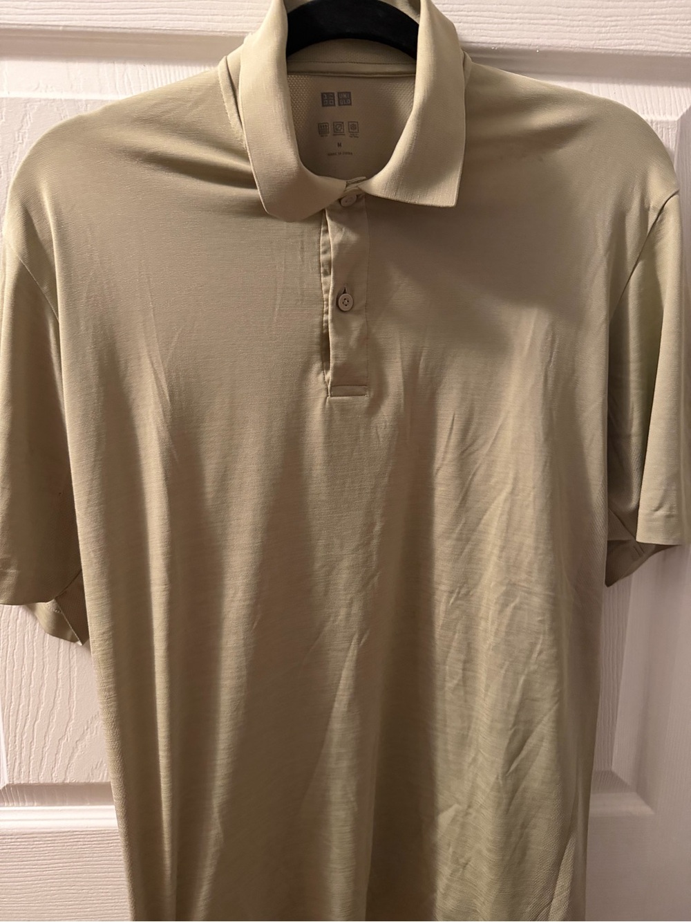Uniqlo Men's Light Beige Polo Shirt